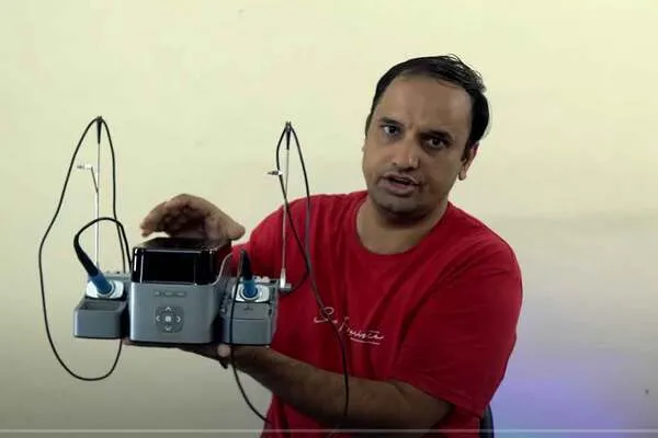 By BCD Technology (Hindi) 2 in 1 #Soldering #Station: #AiXun #T420D for #Laboratory and #Professional #Repair 