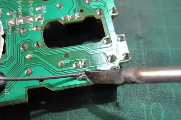 How to choose the iron soldering station