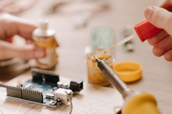 How to prevent soldering balls in SMT Manufacturing