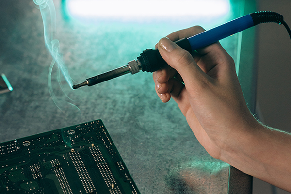 JBC Soldering Station Competitors and Alternatives in 2024