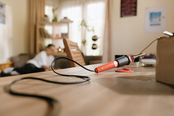 Soldering Iron Kit Essentials: What You Need to Know