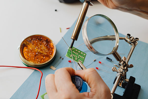 How to Properly Tin Your Soldering Iron Tip