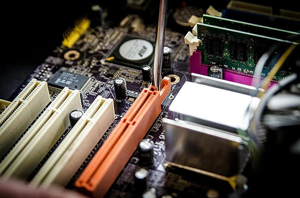 Tips and Techniques for Professional Micro Soldering