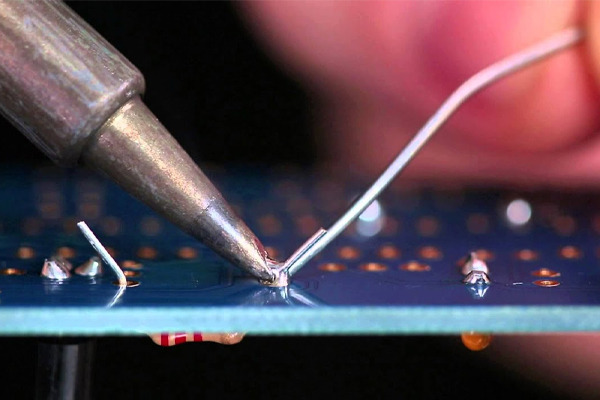 What types of damage can be repaired using micro soldering